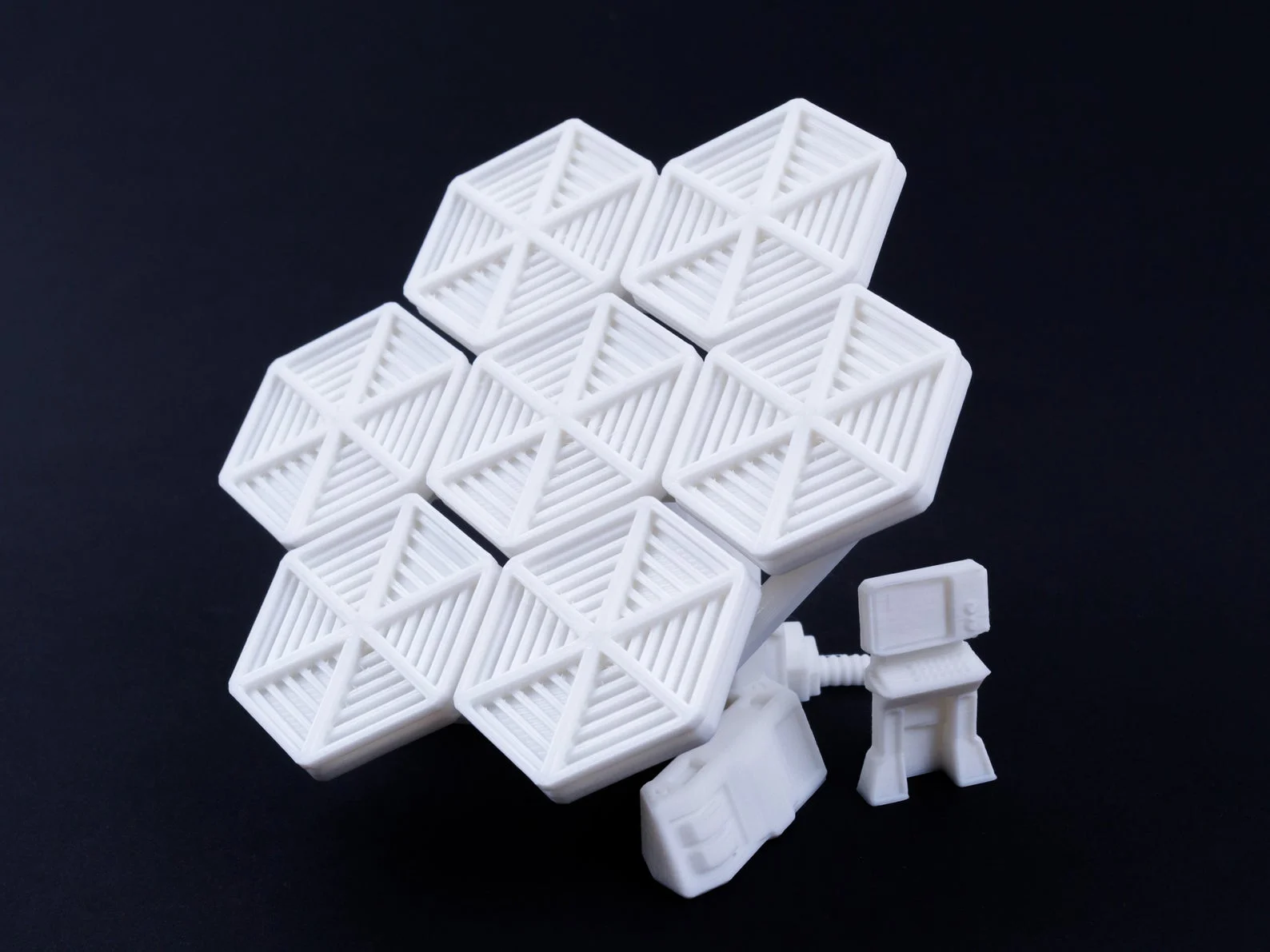 il_1588xN.1990791561_dx9h sci fi solar array