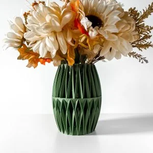 The Reni Vase: A Touch of Modern Elegance for Your Botanical Dreams