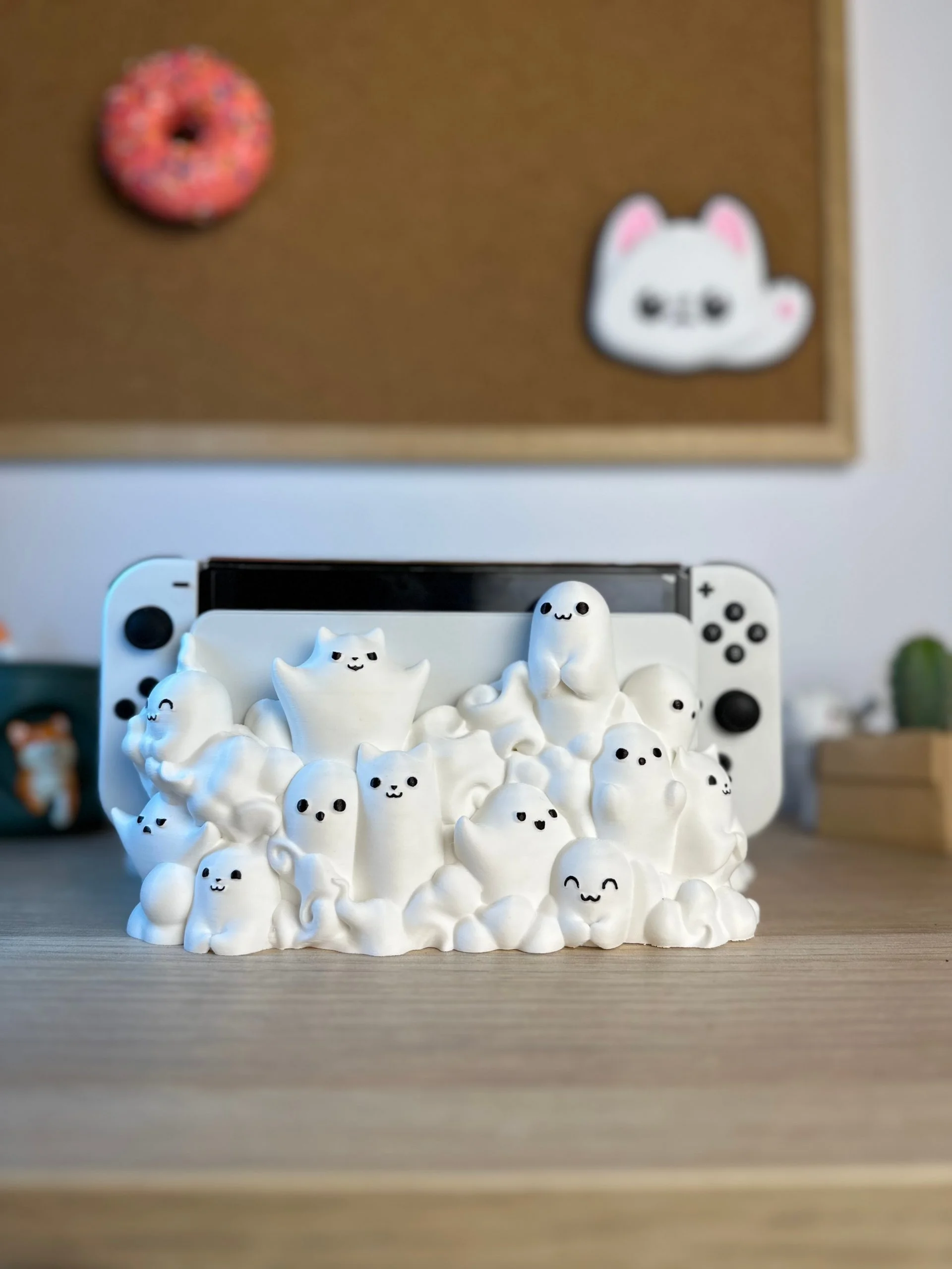 Level Up Your Gaming Space: The Ghost Dock for Nintendo Switch OLED/Classic - Image 4